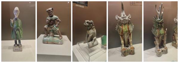 沈阳故宫博物馆中有趣的藏物，琉璃质地，第二个是一叶瓦片，后两个是镇墓兽